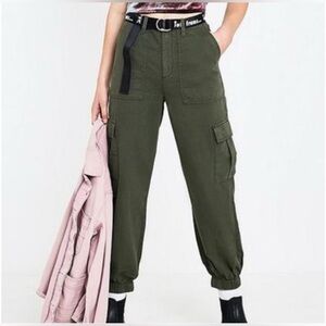 BDG Olive Green Cargo Jogger Pants Size XS Inseam NWT